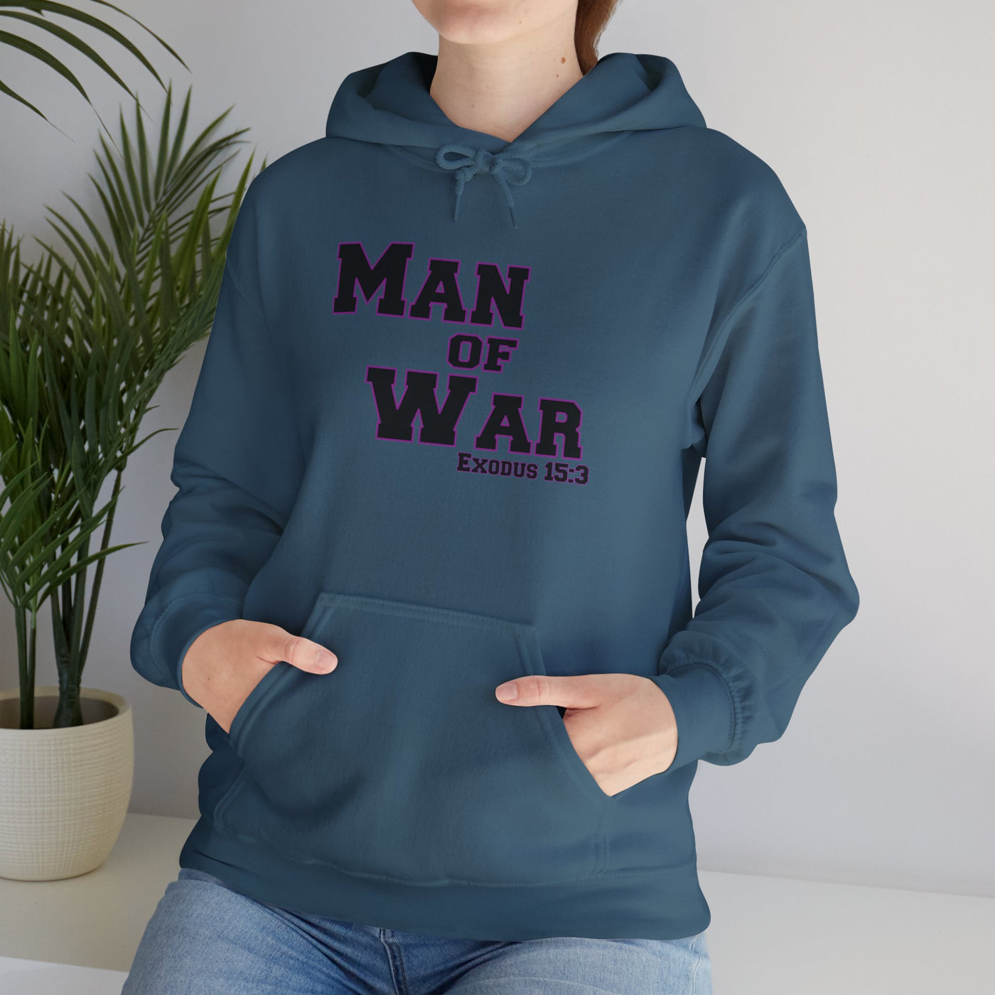 Man Of War Exodus 15:3 Unisex Heavy Blend™ Hooded Sweatshirt